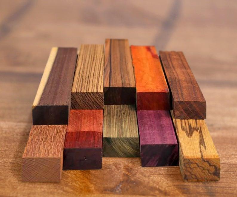 Caja zorro de madera tallada, Joyero arte intarsia maderas preciosas - SalvoraShop