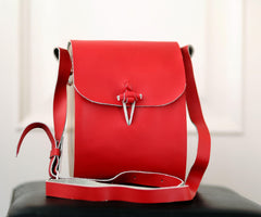 Bolsito de fiesta boho chic tipo cartera de madera y cuero. - SalvoraShop