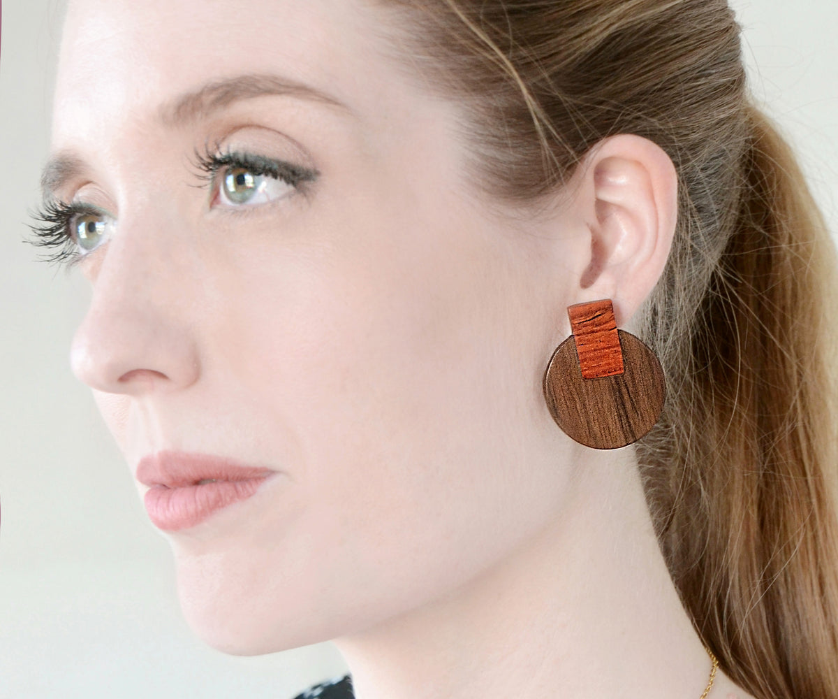 Ethnic stud earrings in wood jewelry set, Circle necklace set mayan earrings in exotic woods, golden surgical steel and hypoallergenic studs