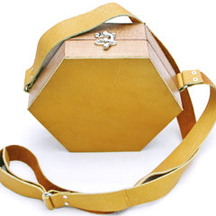 Bolso bandolera de fiesta hexagonal de madera de cedro y piel - SalvoraShop