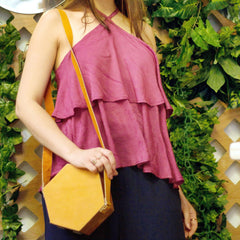 Bolso bandolera de fiesta hexagonal de madera de cedro y piel - SalvoraShop