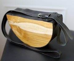 Bolso pequeño de hombro, de cuero y madera preciosa vintage - SalvoraShop
